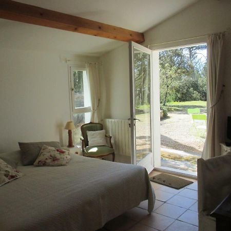 Bed and Breakfast La Tangana Rognes Экстерьер фото