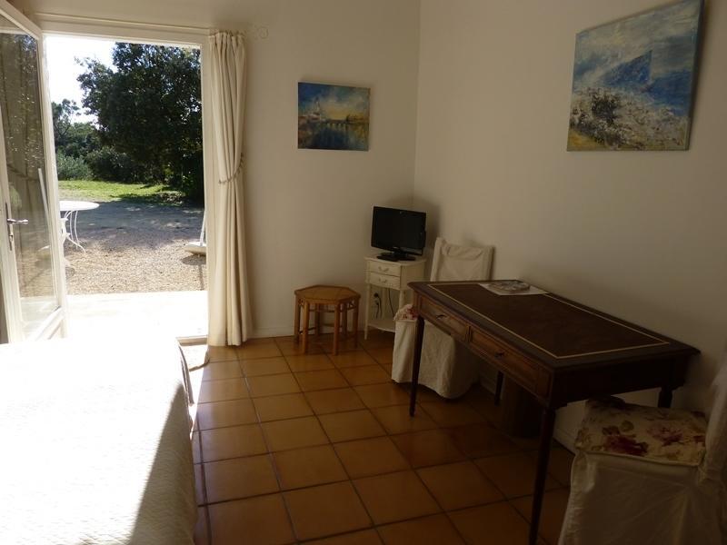Bed and Breakfast La Tangana Rognes Номер фото